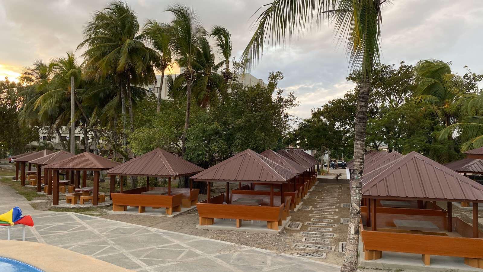 Acacia Hotel Bacolod Exteriör bild